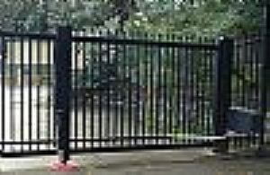 ΑΝΟΙΓΟΜΕΝΕΣ ΠΟΡΤΕΣ